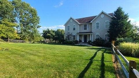 3rd image of 133 Cherrywood Dr