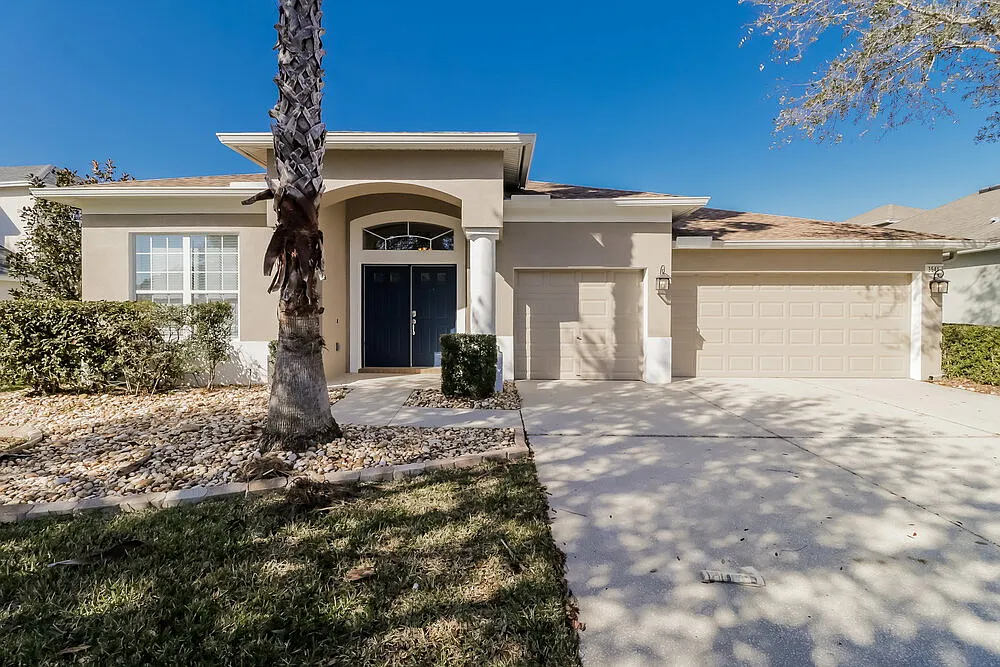 4 bed, 3.0 bath, 2729 sqft, $2,865 — Photo 1