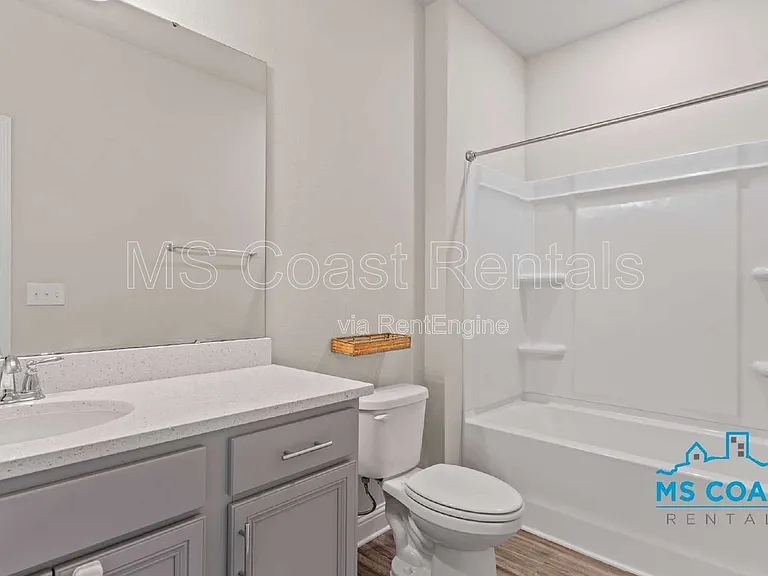 8712 Park Ridge Ct — Photo 24