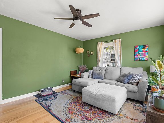 4th image of 4119 Fairview Dr