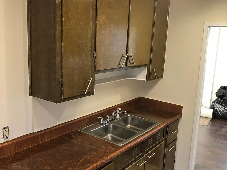 2317 Henry Cir — Photo 4