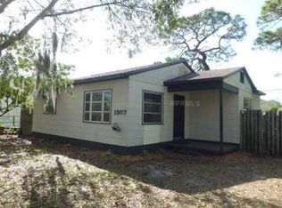 1307 Gray St S, Gulfport, FL 33707