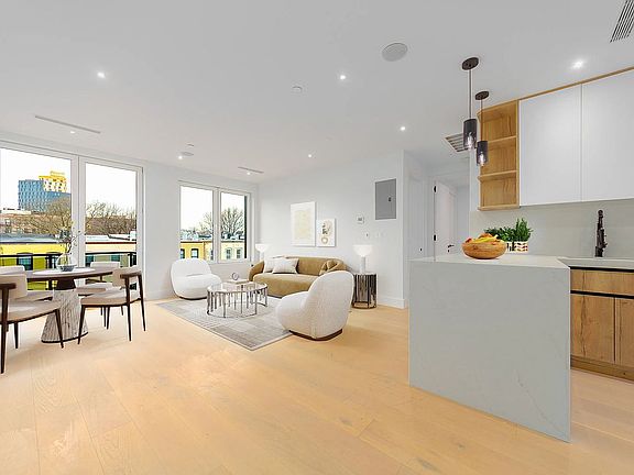4th image of 1624 Jefferson Ave #2A