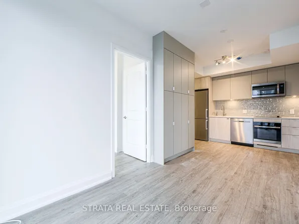 100 Dalhousie St #3804, Toronto, ON M5B 0C7