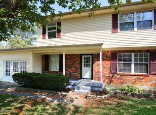 1613 Rhode Ct, La Grange, KY 40031