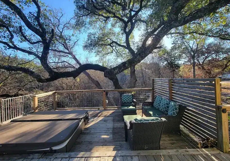 3 bed, 1394 sqft, $3,500 — Photo 1