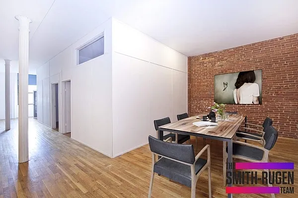 Rented by R New York | media 22