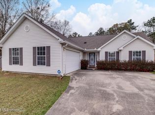 11389 Jessica Dr, Gulfport, MS 39503