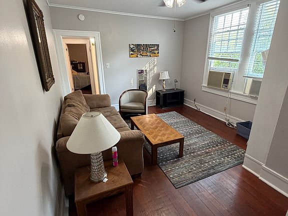 4th image of 1134 Lowerline St #A