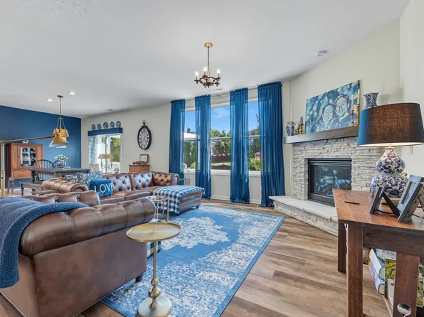 5393 Dunhaven Rd, Noblesville, IN 46062