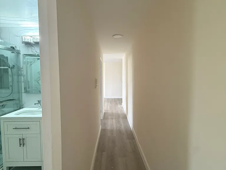 14430 Roosevelt Ave #601 — Photo 11