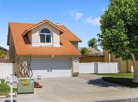 2nd image of 2248 Avenida Hacienda