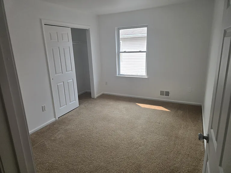 bedroom #1