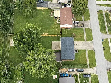 4 bed, 1800 sqft, $2,000 — Photo 2