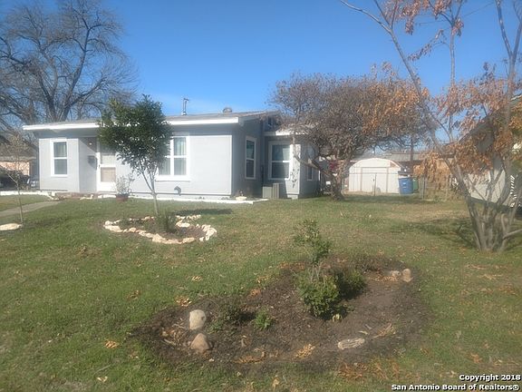 4th image of 347 Marquette Dr
