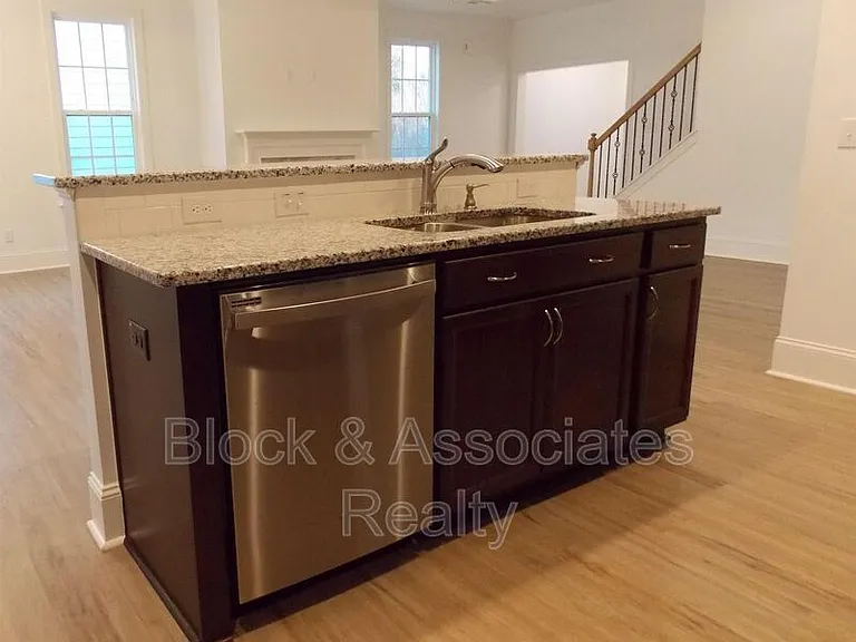 2940 Thurman Dairy Loop — Photo 11