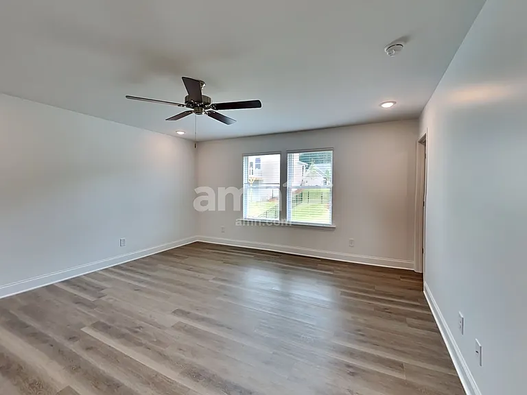 1394 Soapstone Rd — Photo 11