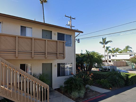 4th image of 1373-1375 Hemlock Ave #226497c00
