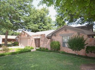 729 Park Dr, Yukon, OK 73099