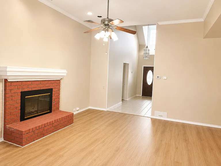 6304 Cupertino Trl — Photo 21