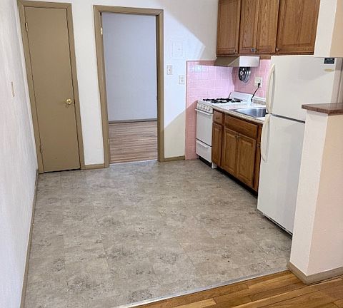 5th image of 4145 Magnolia Ave #12