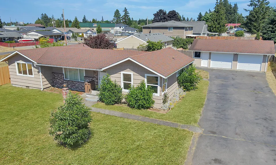 17001 4th Ave S