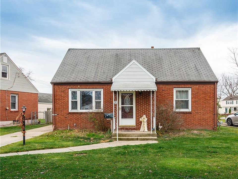 1st image of 21 Welwyn Cir