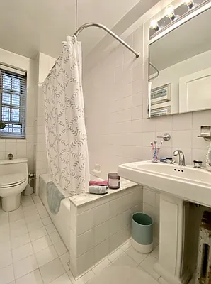 Rented by Corcoran | media 18