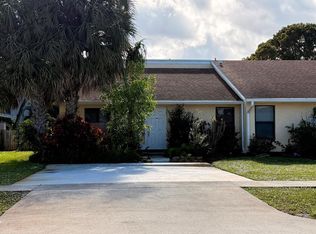 450 NE 42nd St, Boca Raton, FL 33431