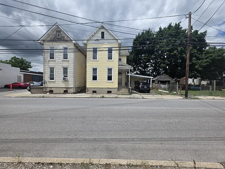 209 Poplar St — Photo 6