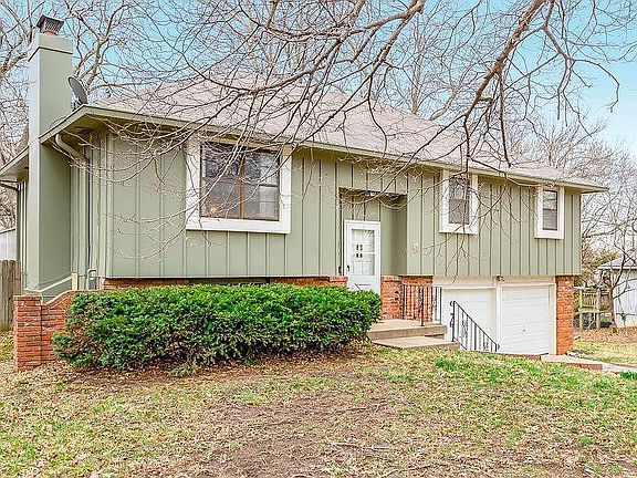 4th image of 6145 Lucille Ln