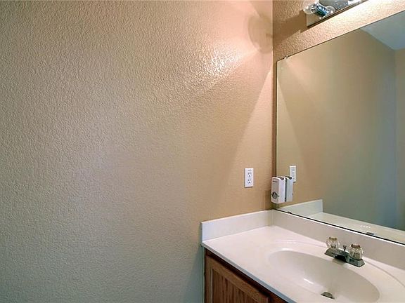 5th image of 304 Country Estates Dr