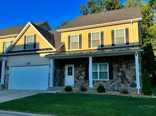 108 Red Oak Ln, Morgantown, WV 26501