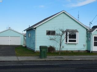 625 E Harbor Dr, Warrenton, OR 97146
