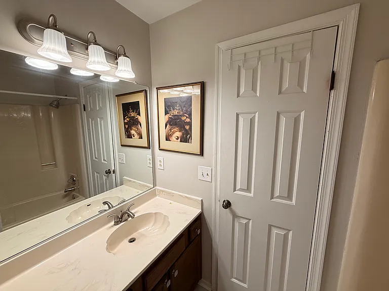 4636 Marlwood Way — Photo 13