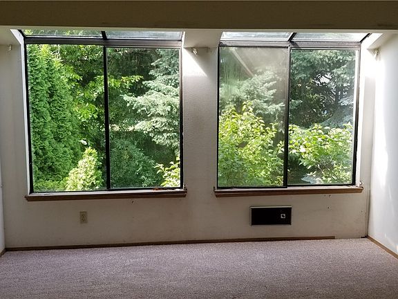 4th image of 9636 NE 121st Ln #22