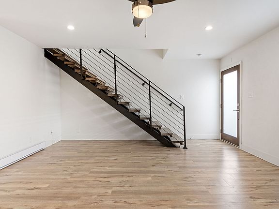 5th image of 20700 Anza Ave #2B-1Ba-929Sqft