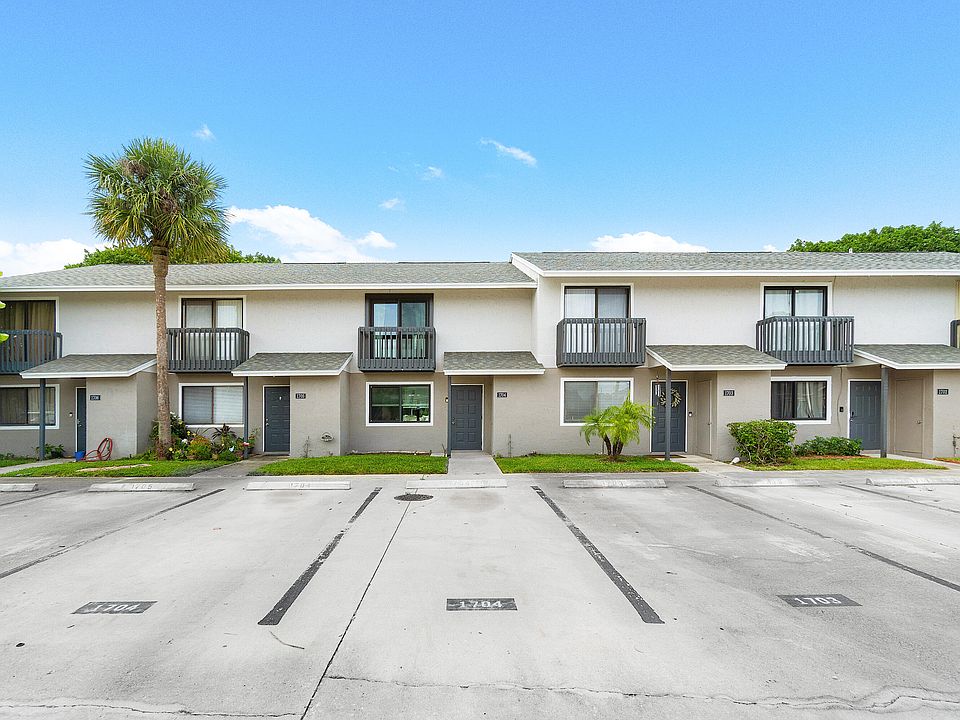 1st image of 1704 Wharf Lane