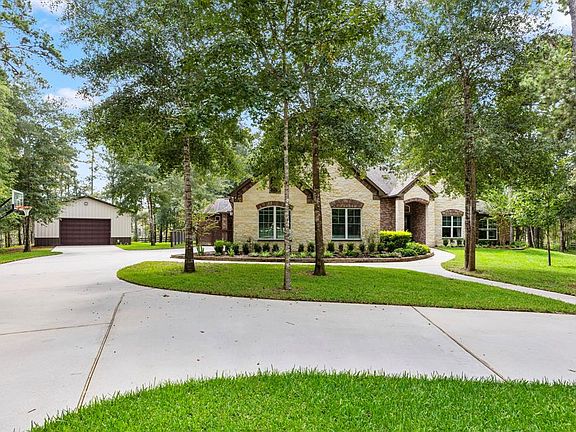 5th image of 105 Forest Wind Court