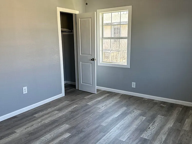 1602 W Tilden St — Photo 8