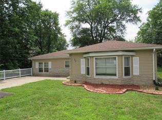 152 Old Bethalto Rd, Cottage Hills, IL 62018