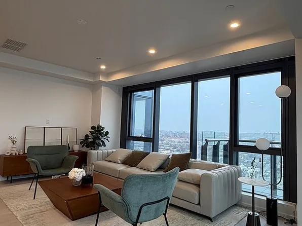 2286 Cropsey Ave #6A, Brooklyn, NY 11214