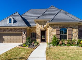 5018 Summer Manor Ln, Sugar Land, TX 77479