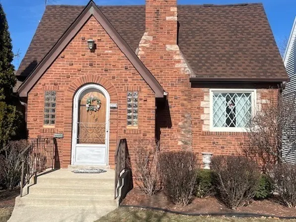 7314 W Coyle Ave, Chicago, IL 60631