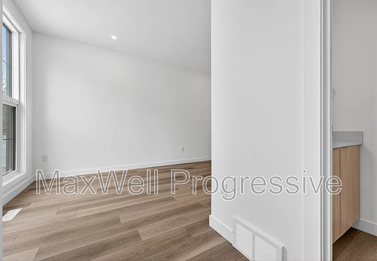 13516 115th Ave NW #22 — Photo 9