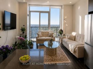 95 Oneida Cres #Penthouse 12, Richmond Hill, ON L4B 0H5