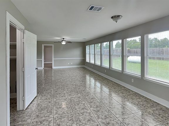 5th image of 430 Fishhawk Way