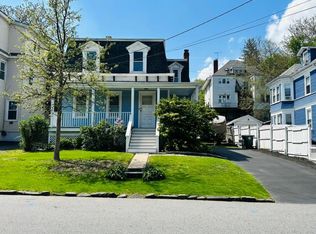 22 Spring St, Port Chester, NY 10573