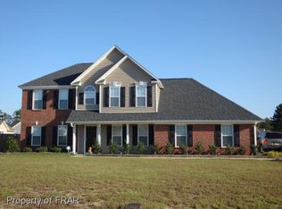 6705 Flatwood Ct, Hope Mills, NC 28348