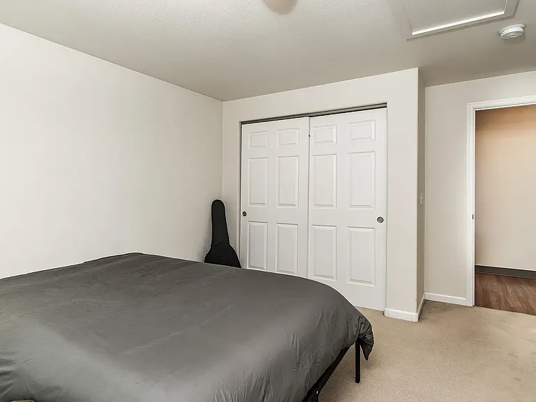 844 NW Ogden Ave #3 — Photo 14